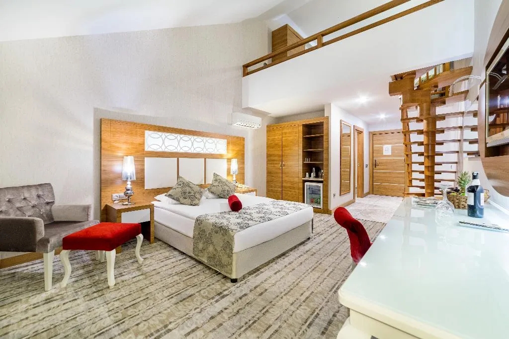 FAMILY ROOM CONNECTING ROOM Room, Justiniano Deluxe Resort Hotel, Antalya