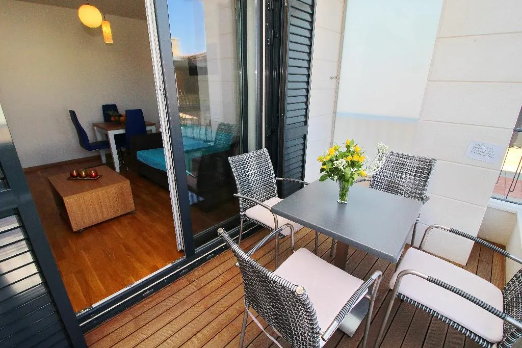 APARTMENT SEA VIEW WITH TERRACE Room, Apartments Kula, Dubrovnik