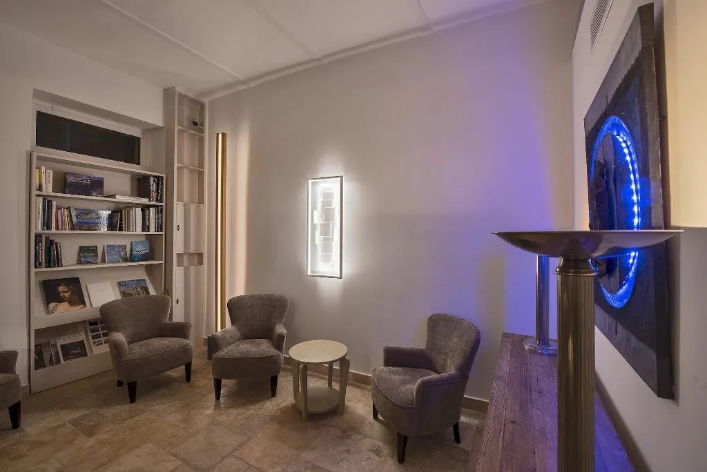 Lobby, The Snop House, Malta