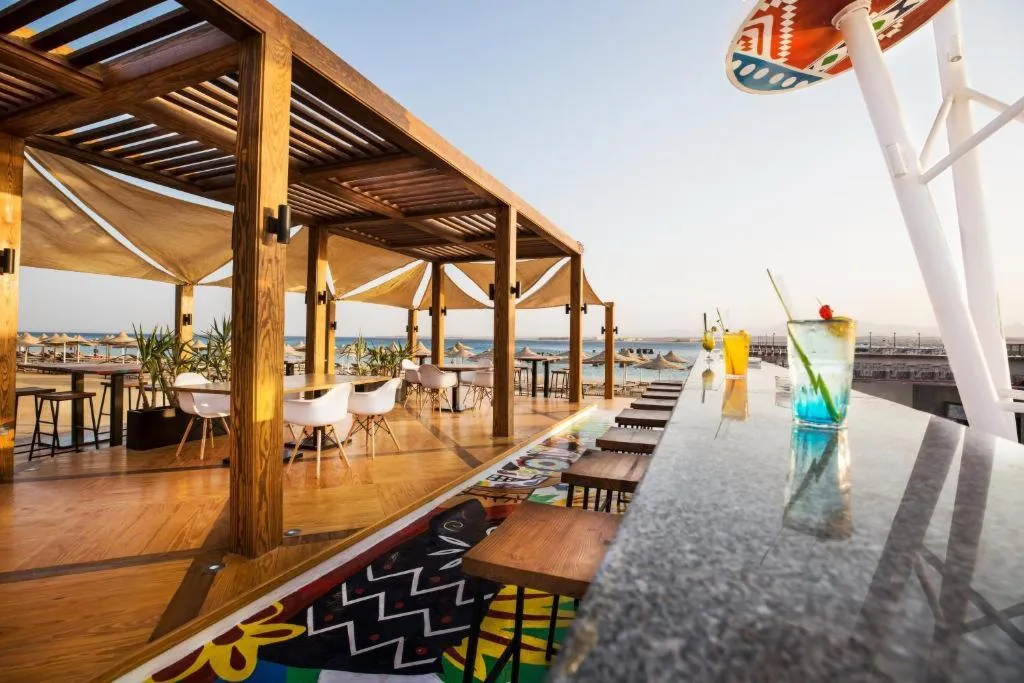 Restaurant, Pyramisa Beach Resort Sahl Hasheesh, Red Sea Riviera