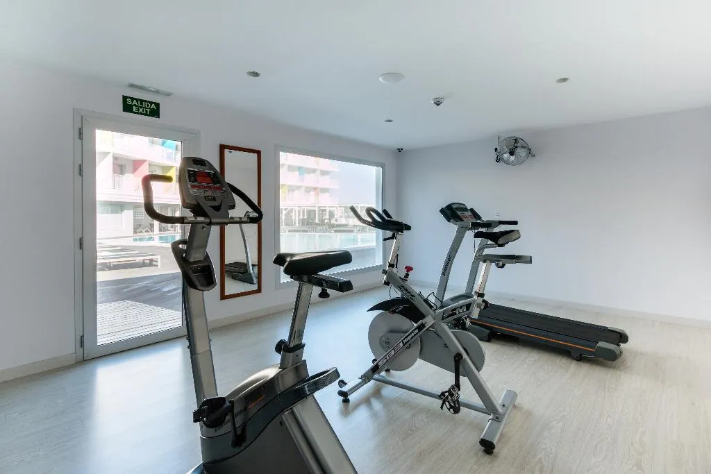 Sports and Entertainment, ARTIEM Carlos, Menorca