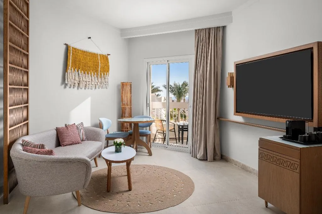 SUITE PREMIUM Room, DoubleTree by Hilton Sharm El Sheikh - Sharm Bay, Red Sea Riviera