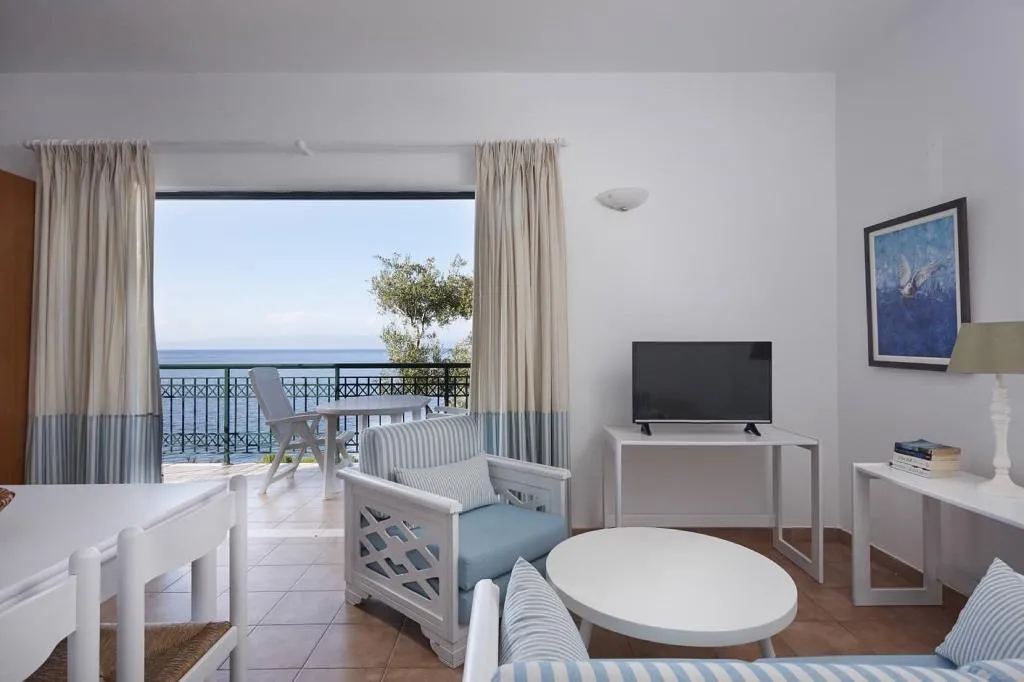 HOUSE SEA VIEW TWO BEDROOMS Room, Anassa Mare Villas & Residences by GHH, Corfu