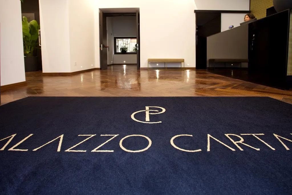 Lobby, Palazzo Cartari, Palermo