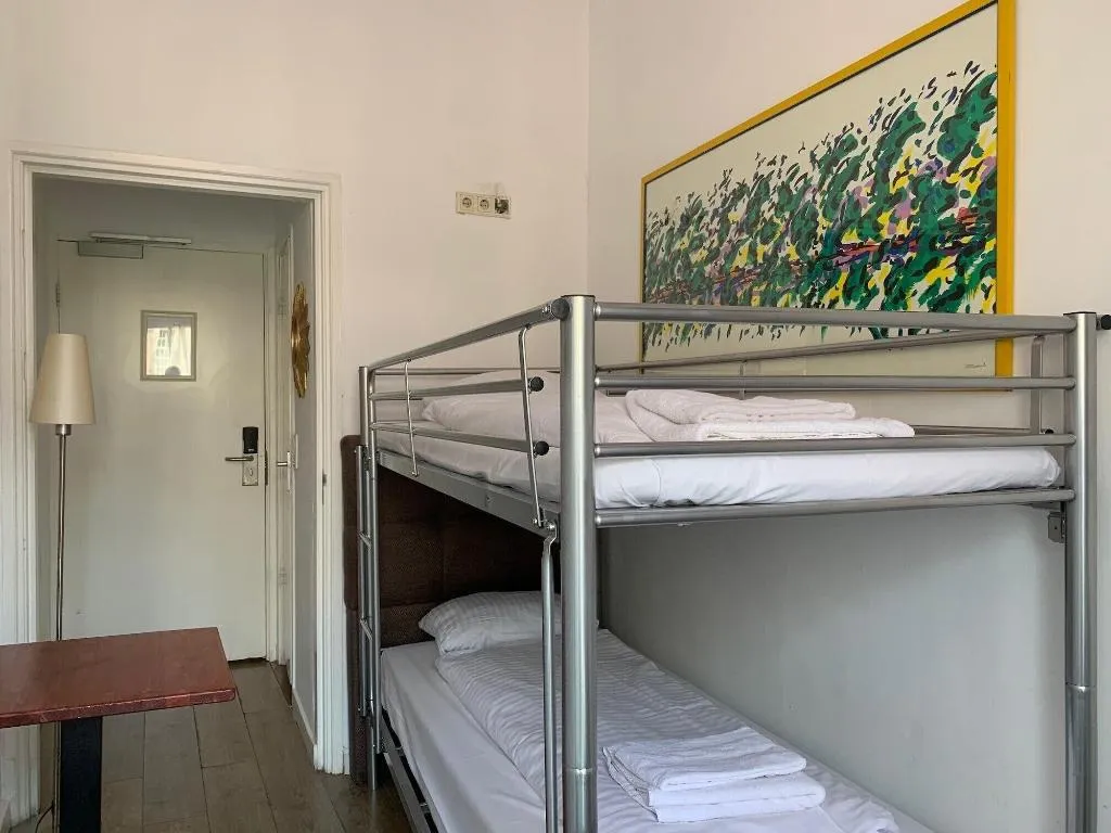 Room, Hotel La Belle Vue, Amsterdam