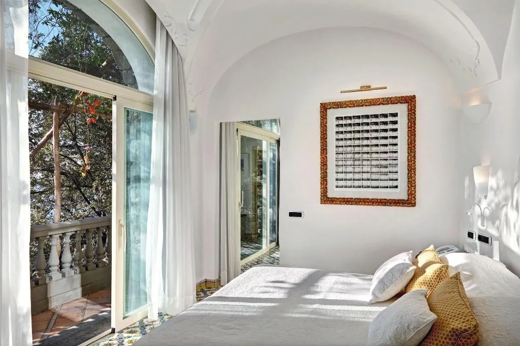Room, Hotel Santa Caterina, Naples