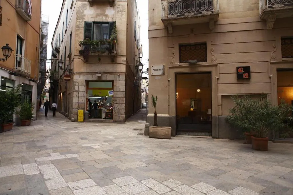 General view, Albergo Maccotta, Palermo
