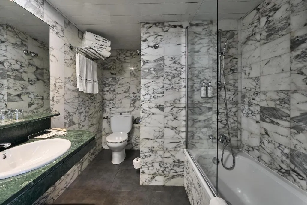 TRIPLE STANDARD Room, Catalonia Atenas, Barcelona
