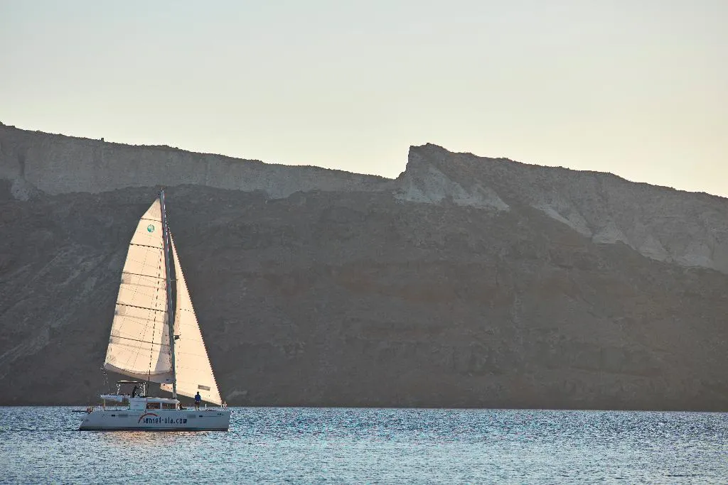 Sports and Entertainment, Canaves Ena, Santorini