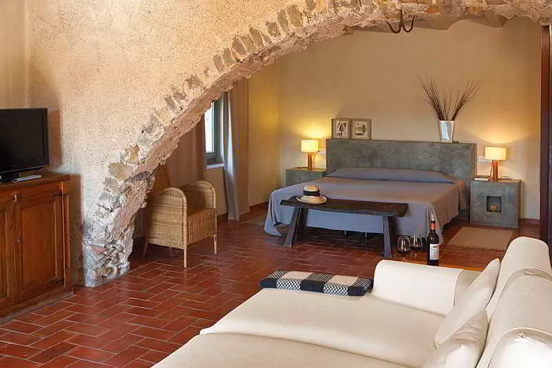 SUITE STANDARD Room, La Plaça Madremanya, Costa Brava