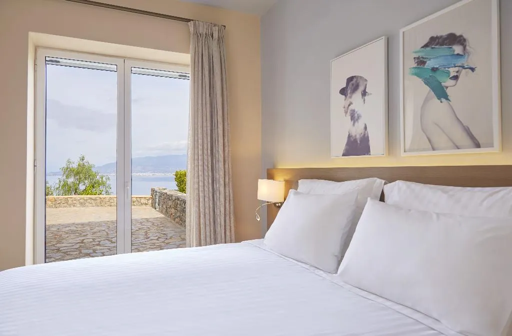 VILLA WITH PRIVATE POOL Room, Searocks Exclusive Village, Kalamata