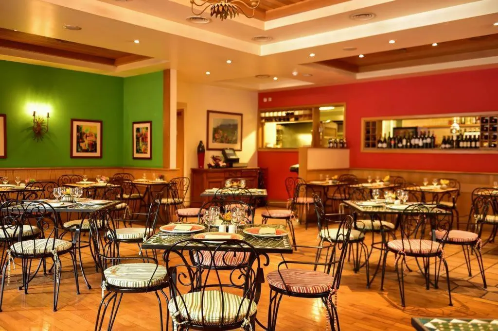 Restaurant, Pestana Miramar Garden & Ocean Hotel, Madeira