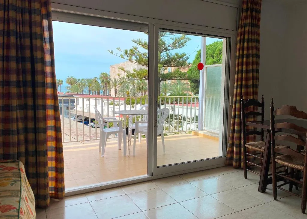APARTMENT CAPACITY 6 Room, Hesperia, Costa Dorada