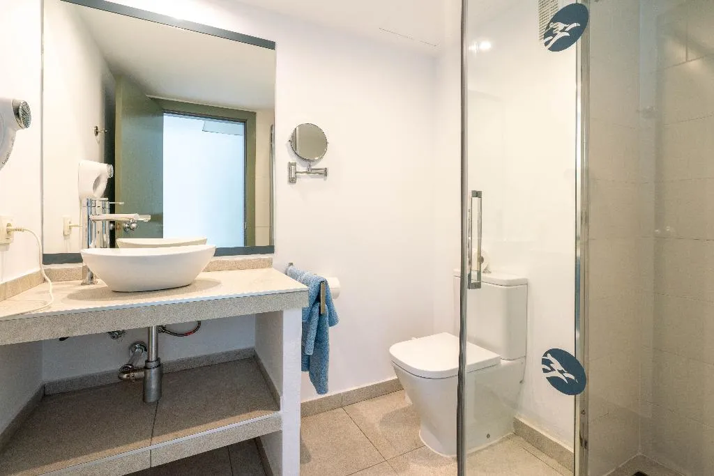 Double or Twin POOL VIEW Room, Guya Wave, Majorca