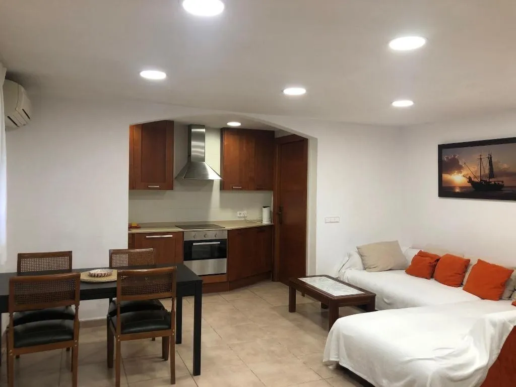Room, Hotel Llar De Capitans, Barcelona