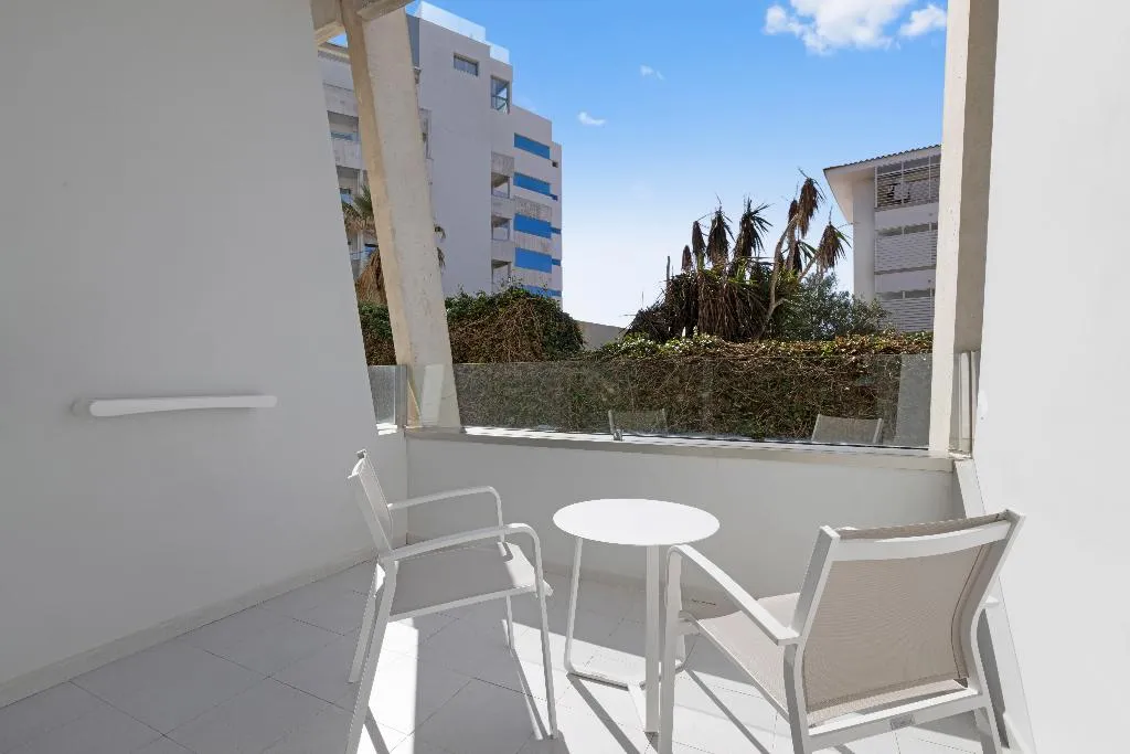 APARTMENT CAPACITY 3 Room, Fontanellas Playa, Majorca