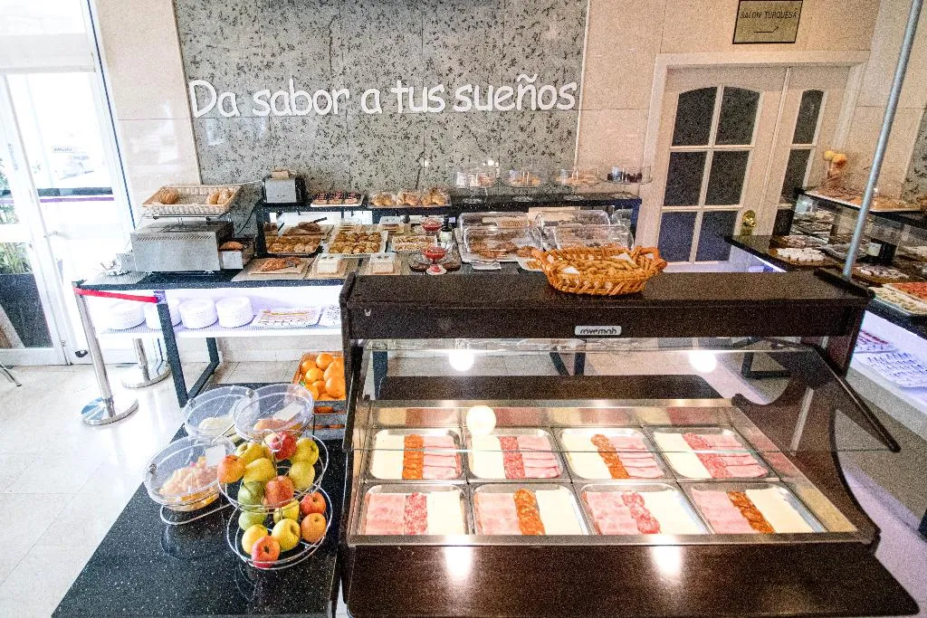 Bar, Avenida de España, Madrid