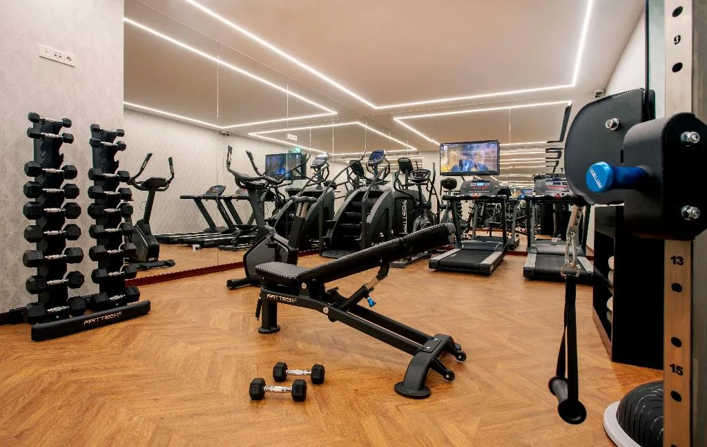 Sports and Entertainment, Wine & Books Porto Hotel, Porto