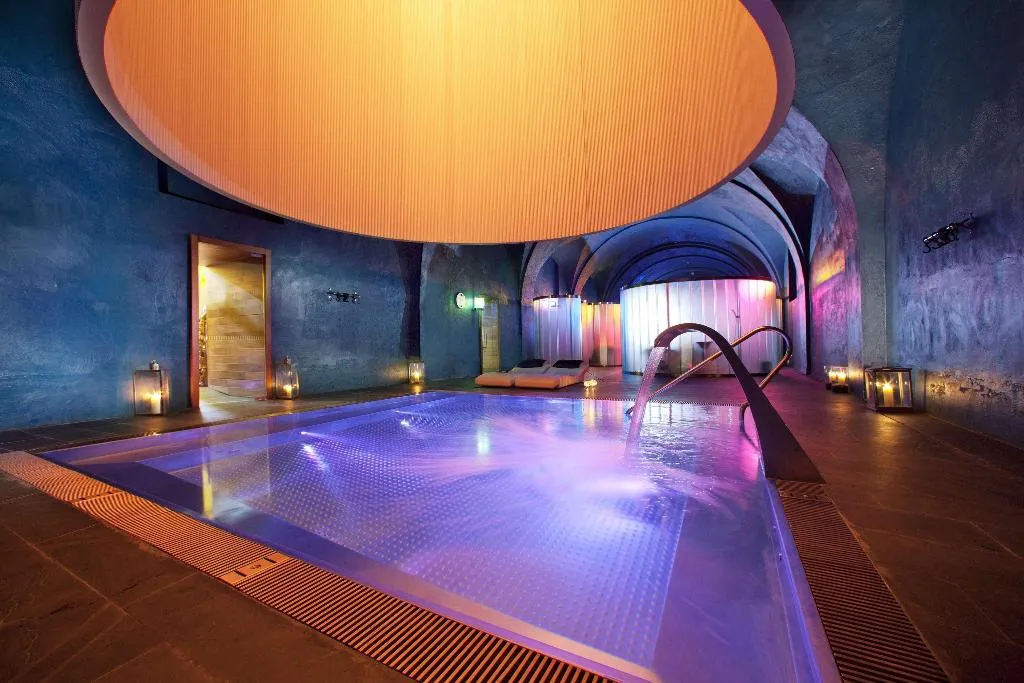 Sports and Entertainment, Parador de Alcala de Henares, Madrid