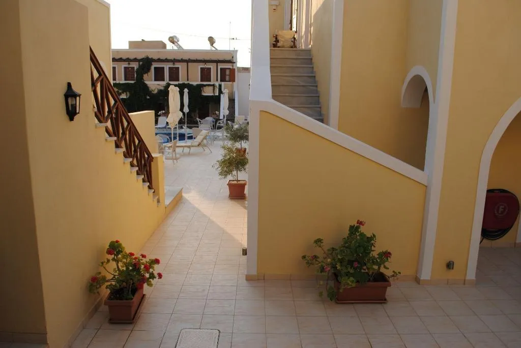 General view, Chez Sophie Rooms And Suites, Santorini