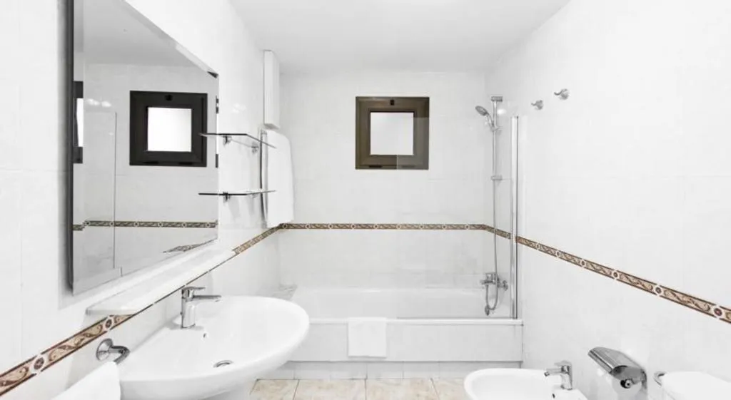 APARTMENT CAPACITY 4 ONE BEDROOM Room, Elba Lucia Sport & Suite Hotel, Fuerteventura