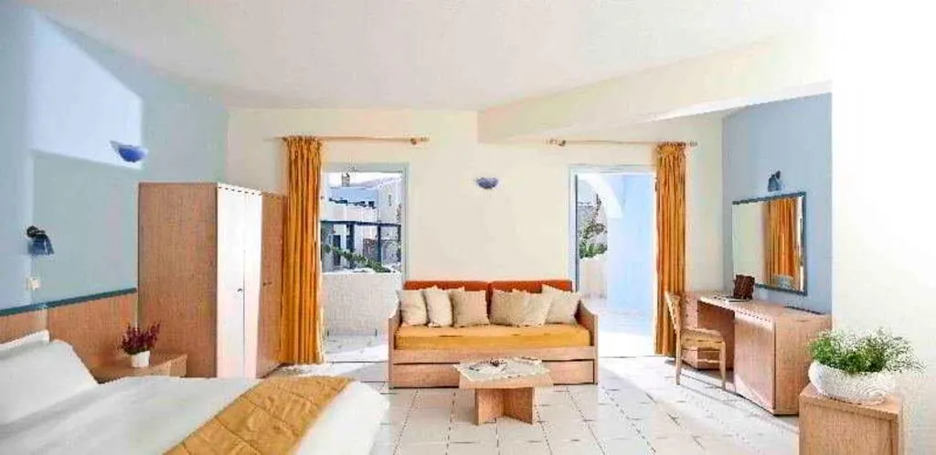 Room, Aegean Plaza, Santorini