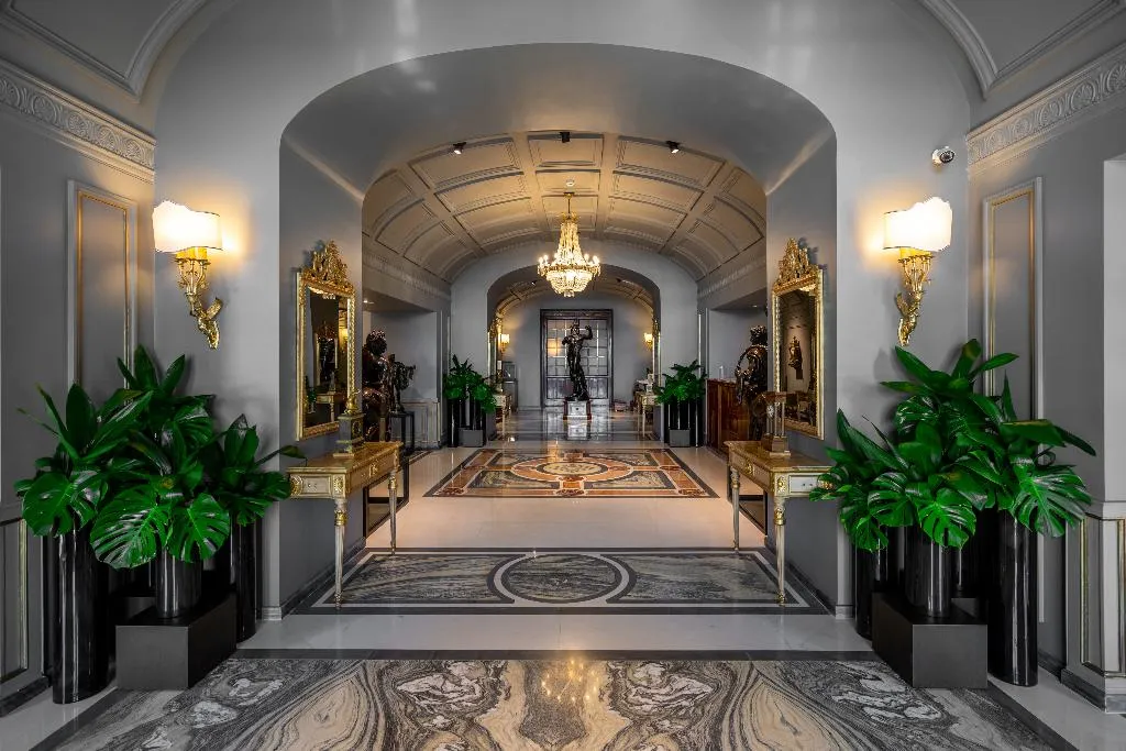 Lobby, Grand Hotel Parker's, Naples
