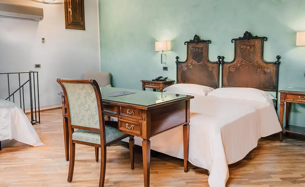 QUADRUPLE STANDARD Room, Hotel Carmine, Palermo