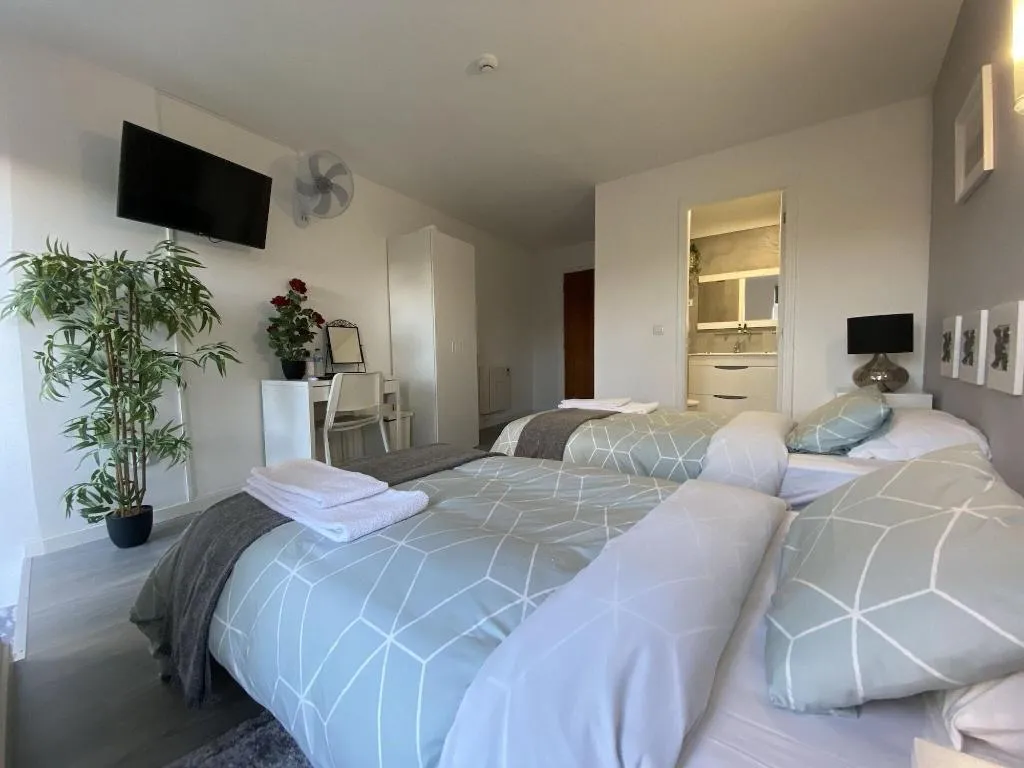 Room, Residencial Triunfo, Porto