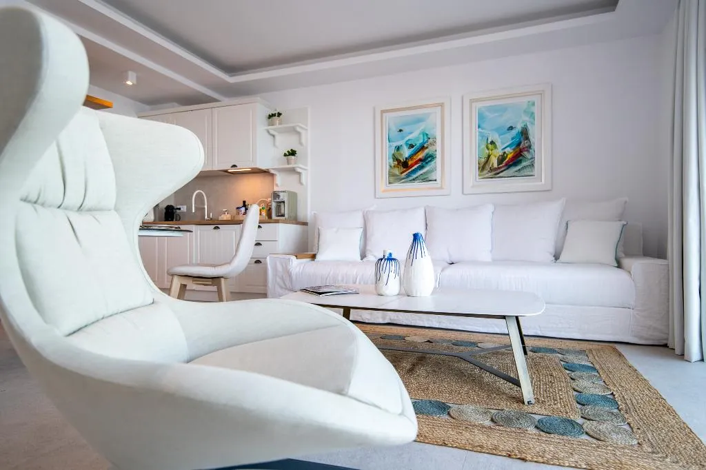 SUITE WITH JACUZZI Room, Achillion Luxury Corfu Villa, Corfu