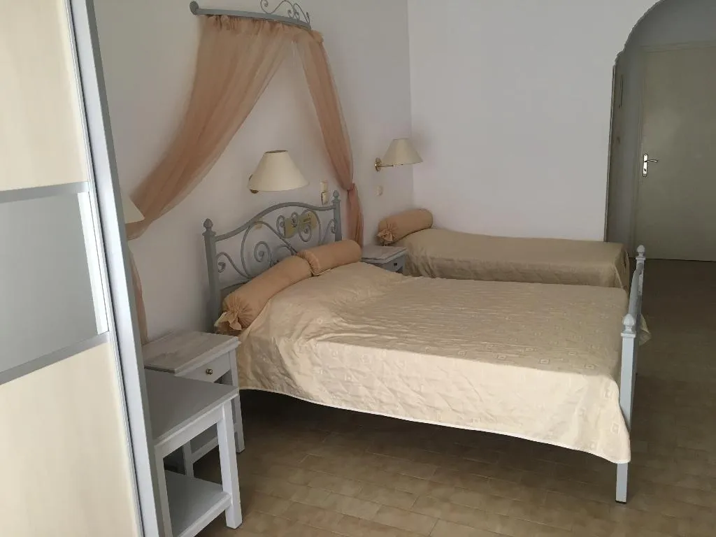 Room, Avra Santorini, Santorini