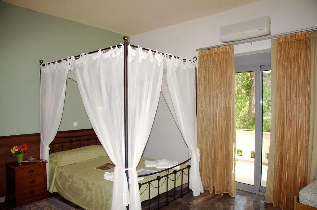 Room, Horizon Beach Hotel, Crete