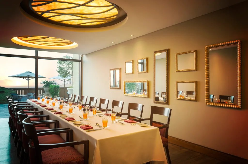 Restaurant, Sofitel Dubai Jumeirah Beach, Dubai