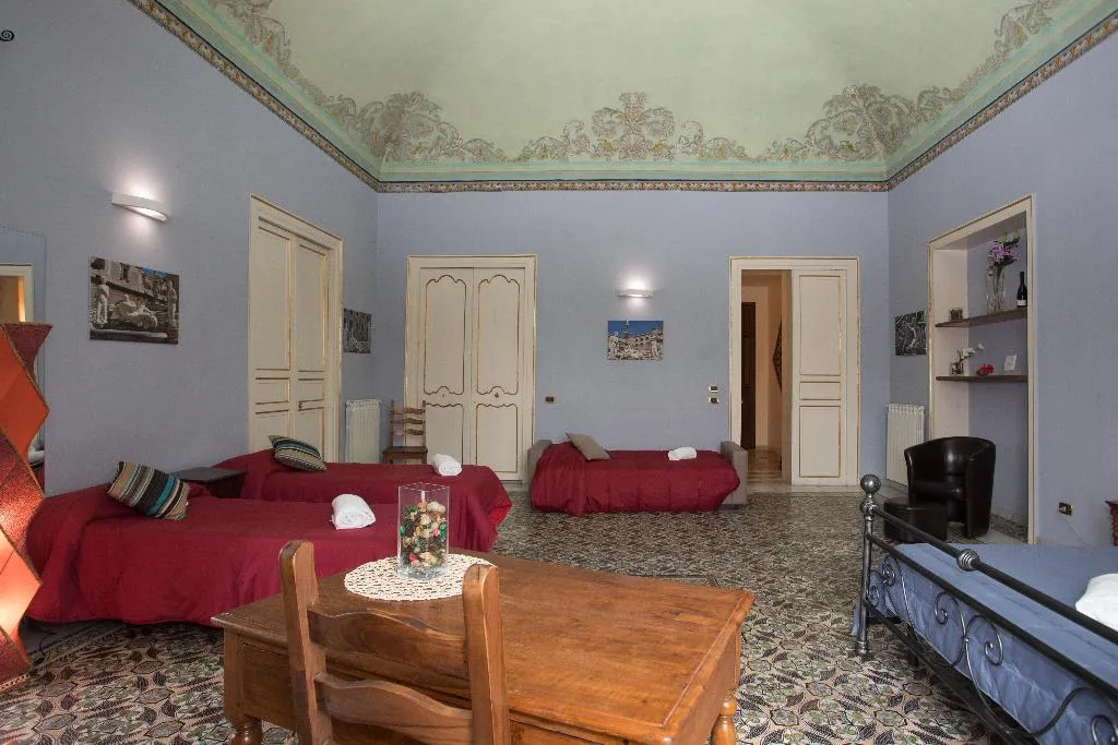 FAMILY ROOM STANDARD Room, B&B Antica Dimora, Palermo