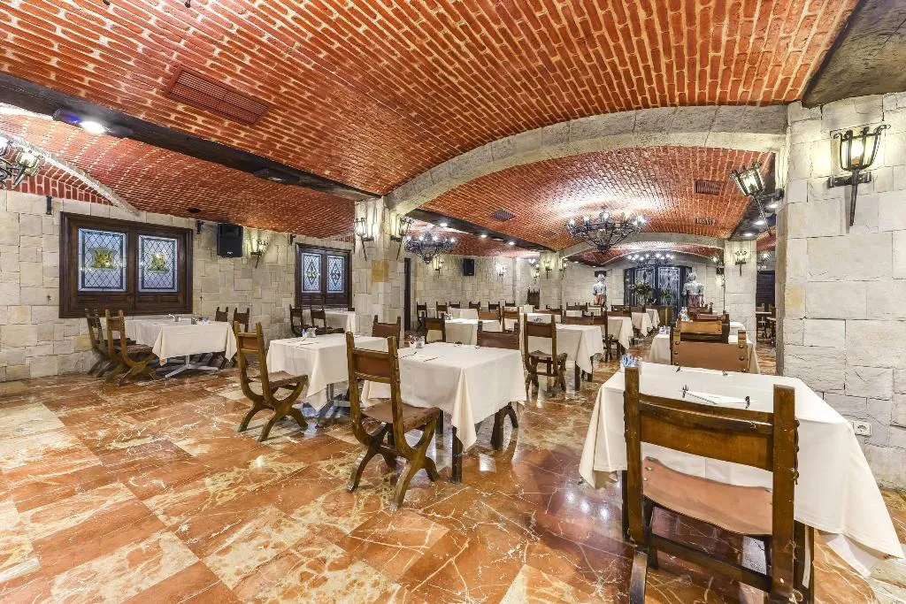 Restaurant, Sercotel Alfonso VI, Madrid