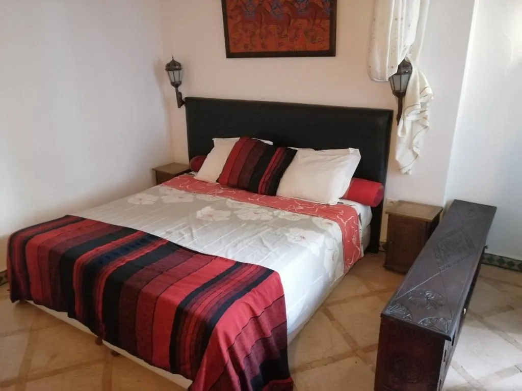 SUITE CAPACITY 7 Room, Riad Dar Bounouar, Marrakech