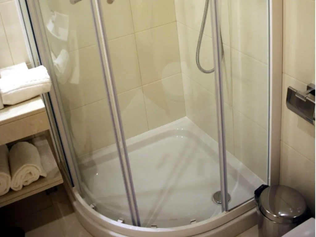 DOUBLE ECONOMY Room, Lisbon Style Guesthouse, Lisbon