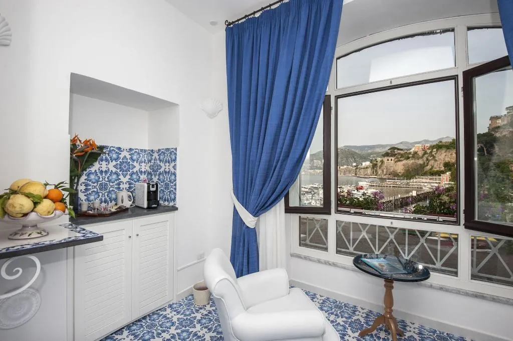General view, Surriento Suites, Naples