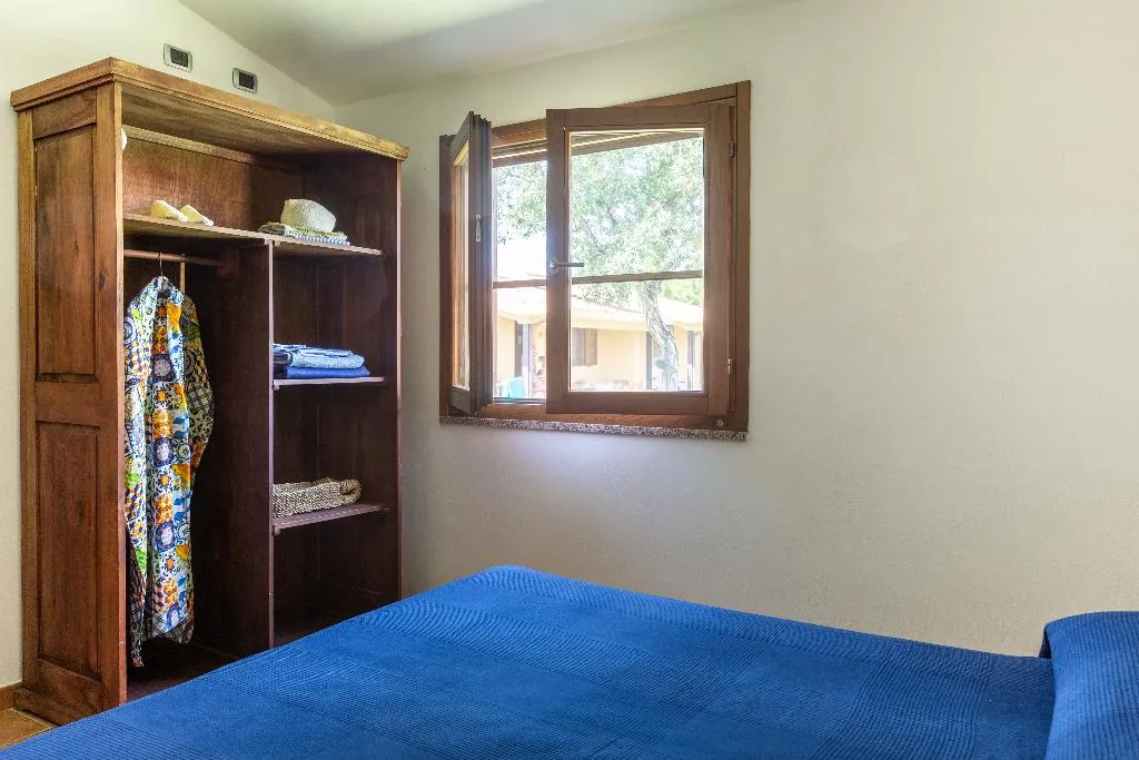 APARTMENT CAPACITY 4 TWO BEDROOMS Room, Gitavillage California, Rome