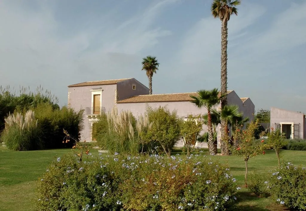 General view, Caol Ishka Hotel, Catania