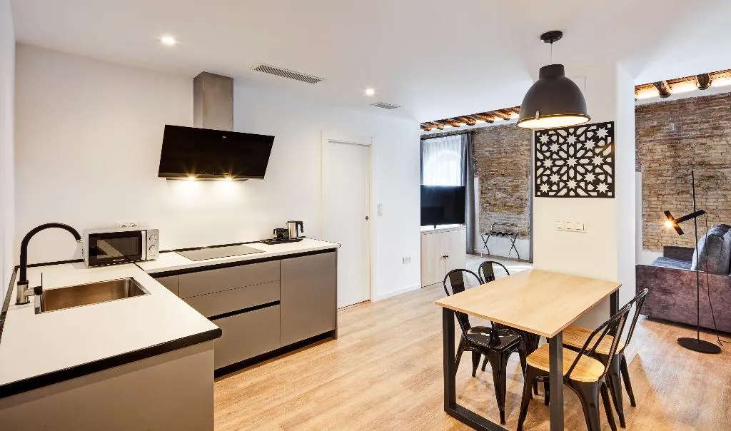 STUDIO CAPACITY 4 Room, Sercotel Granada Suites, Andalucia