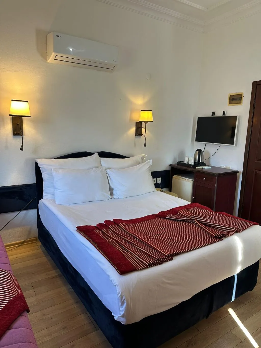 DOUBLE SUPERIOR WITH BALCONY Room, Karyatit hotel Kaleici, Antalya
