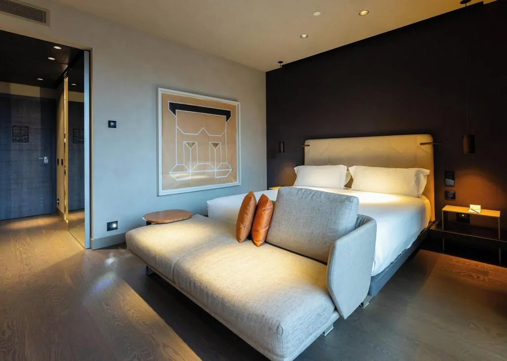 DOUBLE DELUXE KING BED Room, Hotel Viu Milan, Milan