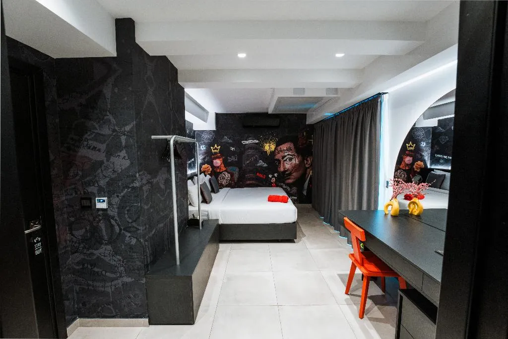 Double or Twin DELUXE WITH JACUZZI Room, So City Hotel, Malta