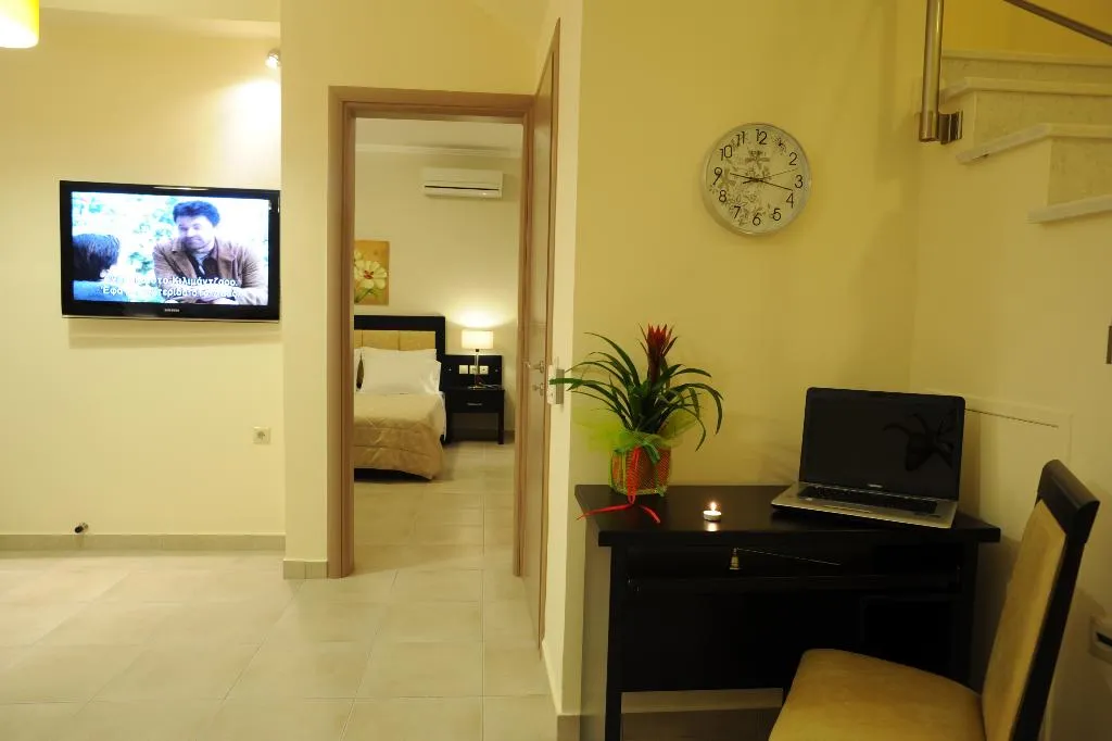 VILLA THREE BEDROOMS Room, Mamfredas Luxury Resort, Zante