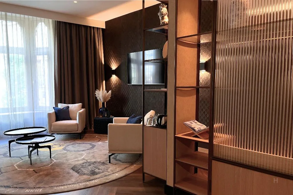 SUITE SUPERIOR Room, Die Port Van Cleve, Amsterdam