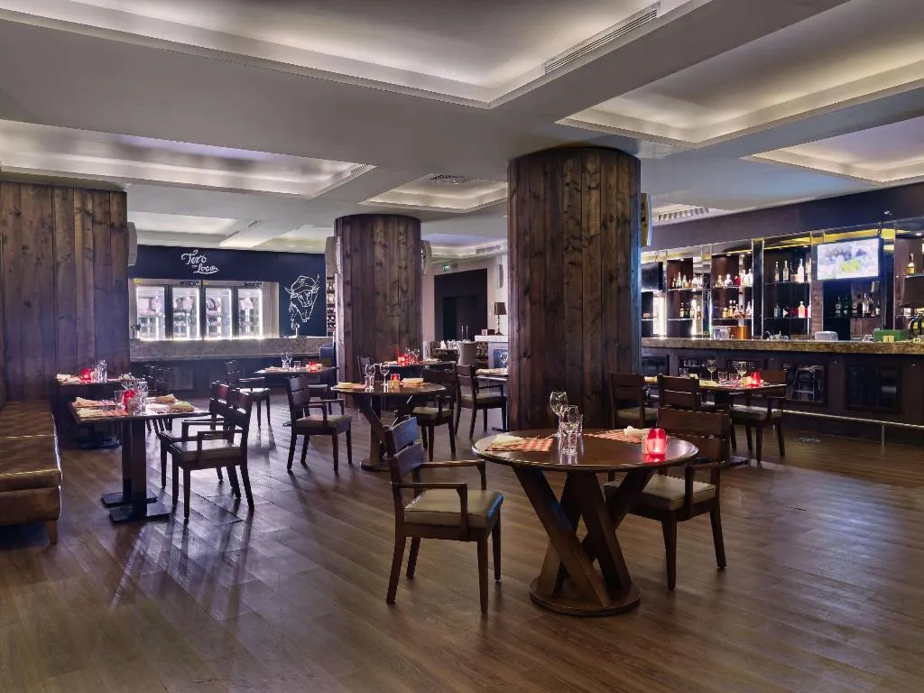 Restaurant, Rixos The Palm Hotel & Suites, Dubai