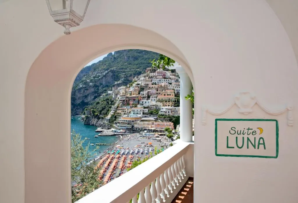 Room, Villa Boheme Exclusive Luxury Suites, Naples