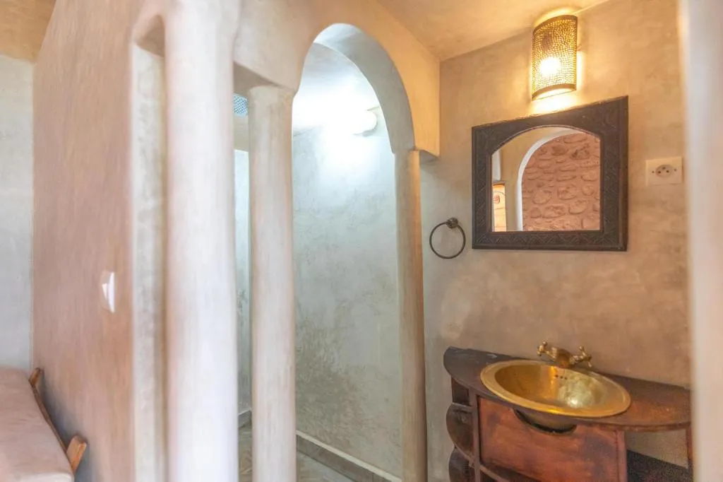 DOUBLE BASIC Room, Riad Dar Etto, Essaouira