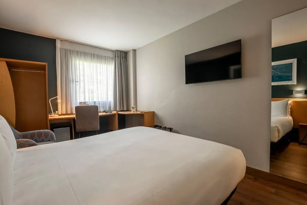 Room, Travelodge Alicante Puerto, Costa Blanca